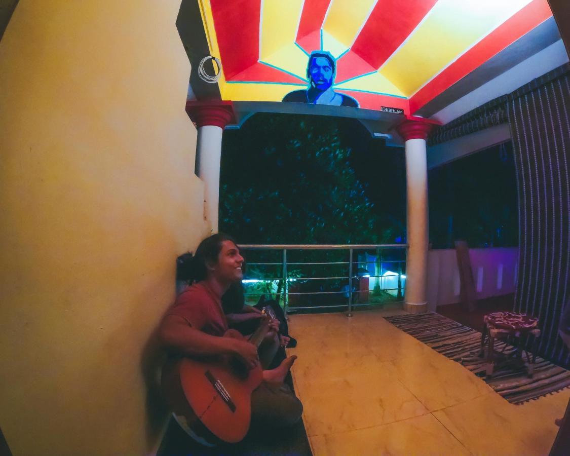 Hostelexp, Varkala - A Beach Town Hostel Екстер'єр фото