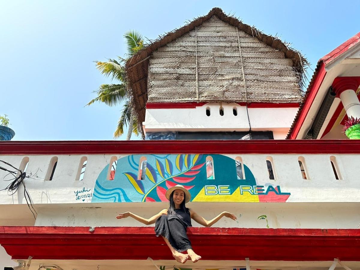 Hostelexp, Varkala - A Beach Town Hostel Екстер'єр фото
