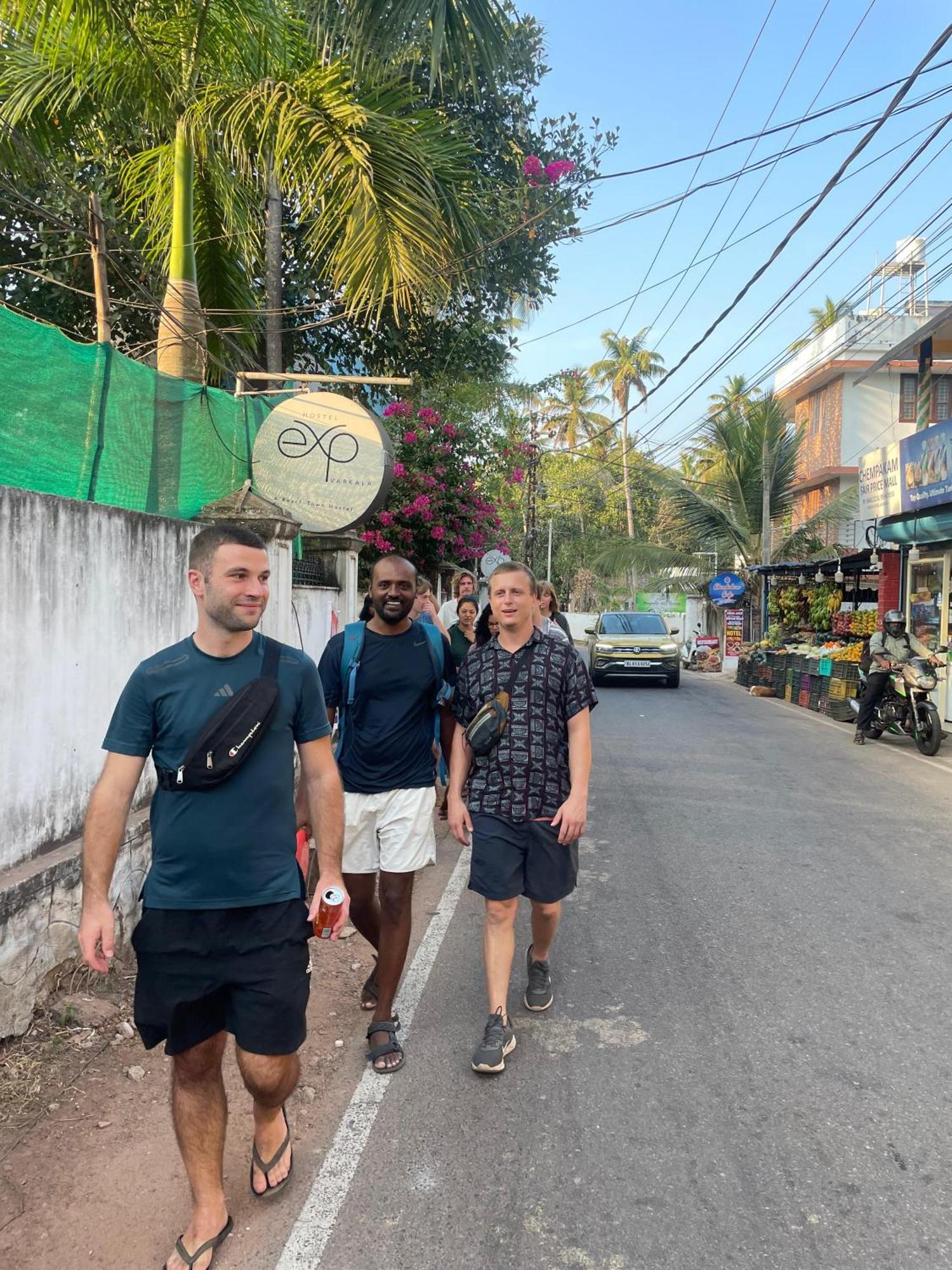 Hostelexp, Varkala - A Beach Town Hostel Екстер'єр фото